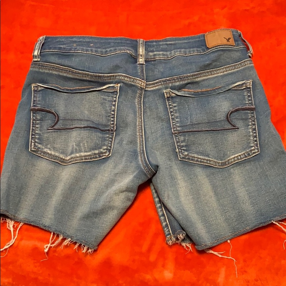 Shorts - Picture 2 of 3